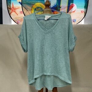 EUC woman’s short sleeve Fantastic Fawn shirt